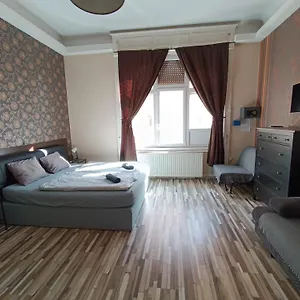 Liechtenstein Appartement Budapest